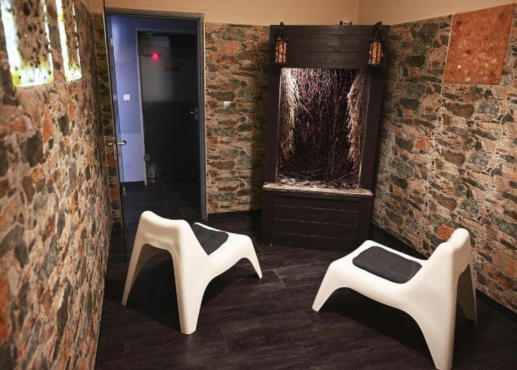 Lazur Wellness@Spa ミエンジボジェ エクステリア 写真