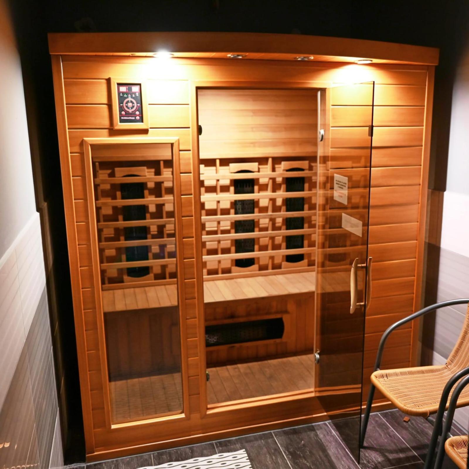 Lazur Wellness@Spa ミエンジボジェ エクステリア 写真